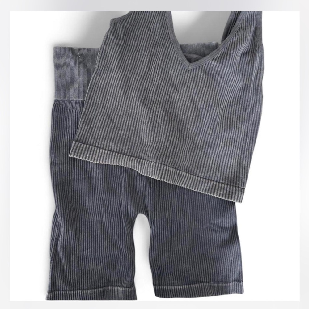Women's Gray Striped Athletic Set